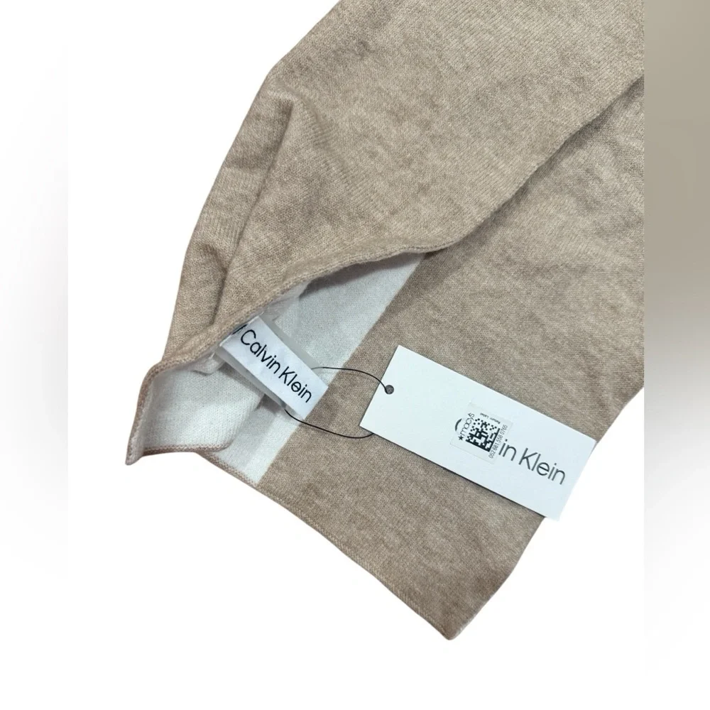 Calvin Klein Women’s Scarf Colorblock 2 tone Tan Cream NEW Giftable